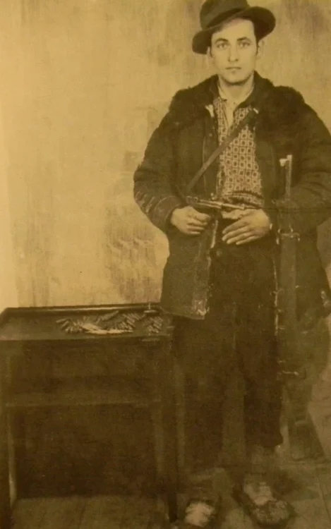 Tânărul partizan Nicolae Ciurică