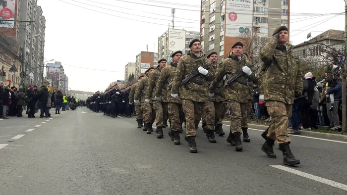 Parada militară de Centenar la Timişoara FOTO Ş.Both