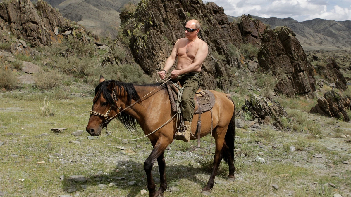 Virilitate 2.0 a liderilor mondiali. Când mușchii devin instrument de campanie