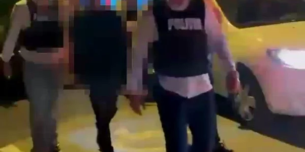 Adolescenți reținuti la Craiova mp4 thumbnail png