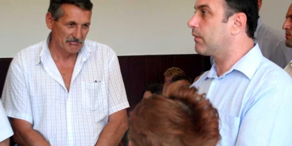 Ioan Gherga şi Niţu Bunei sunt judecaţi în libertate pentru complicitate la luare de mită