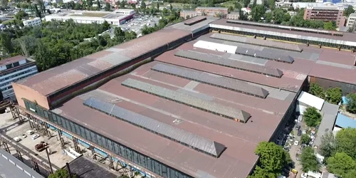 fabrica titan masini grele scoasa la licitatie  Foto CITR jpg
