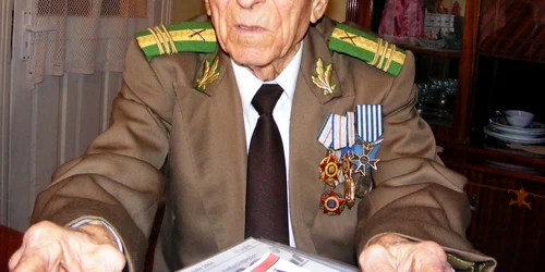 Col (r) Vasile Tescaru