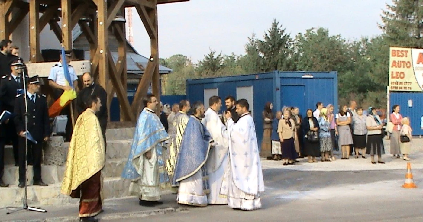 Preoţii au venit din judeţele Dolj, Ilfov, Bacău, Prahova, Constanţa, şi Braşov