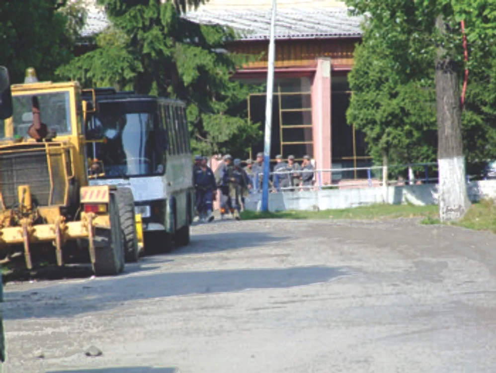 Hunedoara: CNH Petroşani şi restanţierii la credite ne urcă în topul naţional al datornicilor