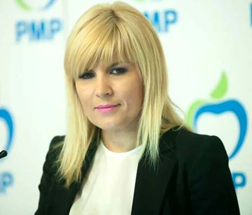 Elena Udrea a fost adusă cu duba la DNA în cazul Alinei Bica, fosta șefă a mascaților DIICOT, dar şi în dosarul Microsoft