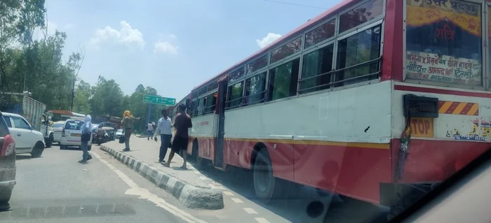 Accident de autobuz, soldat cu 22 de morţi şi 33 de răniţi FOTO news.ro