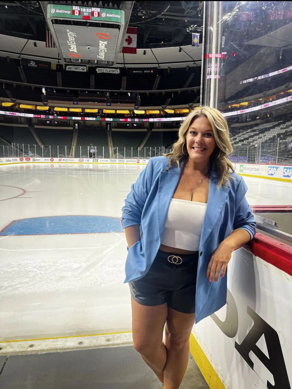 O jurnalistă și cei trei copii ai săi au murit într-un incendiu izbucnit în locuință, în SUA. Vecinii au văzut flăcările ieșind prin acoperiș