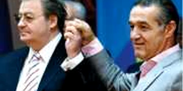 C.V. Tudor: Bannerul suporterilor stelişti, o glumă sinistră