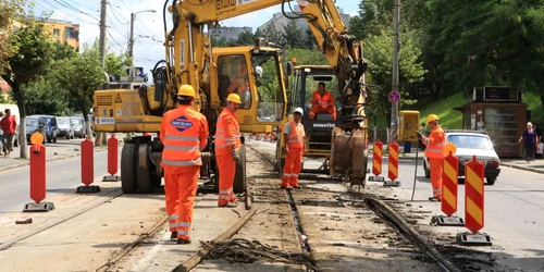 Circulația va fi îngreunată de lucrările la linia de tramvai.