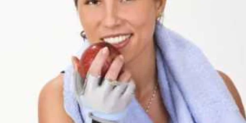 Persoanele care fac sport în mod constant au o speranţă de viaţă cu 30% mai mare