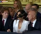 Lauren Sánchez l-a vrăjit pe șeful Facebook, Mark Zuckerberg, la învestirea lui Trump cu corsetul de 1800 de dolari foto:  youtube