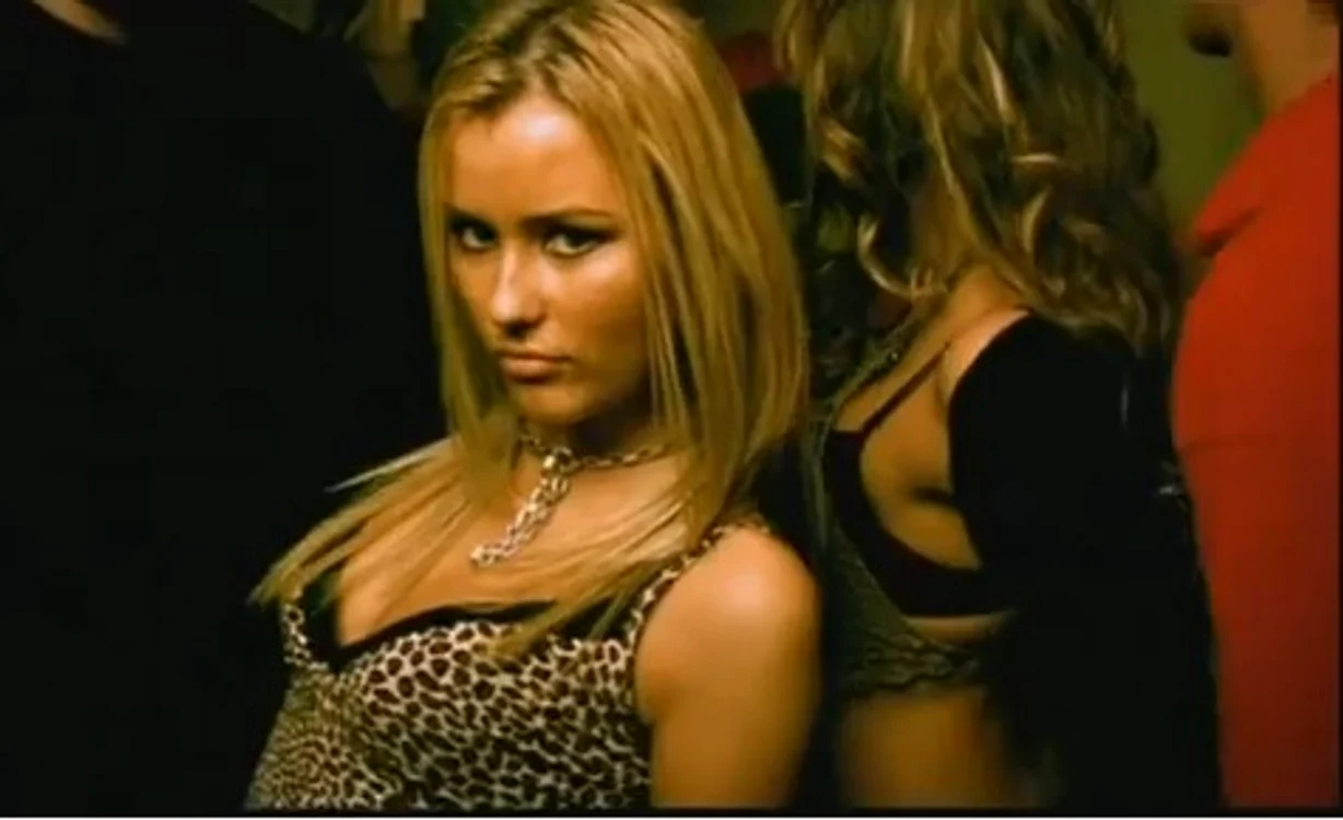 Daniela Crudu in videoclipul BUG Mafia