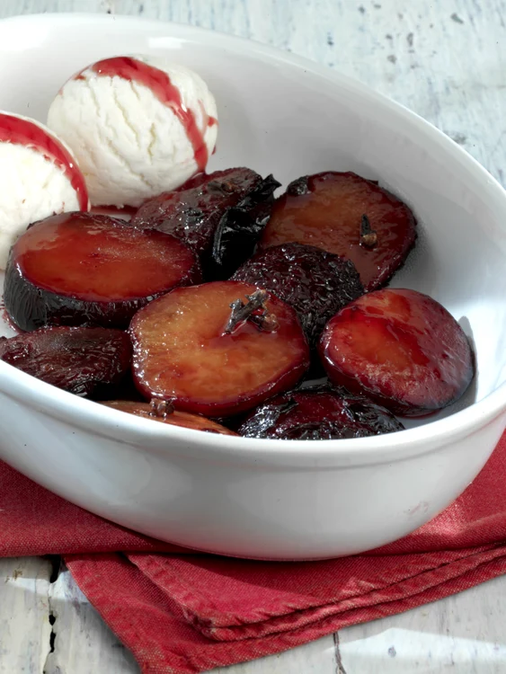 Prune caramelizate jpeg