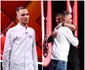 Chef Dudu Dragoş Andrei e "cuţitul de aur" al lui Chef Ştefan. FOTO: captură