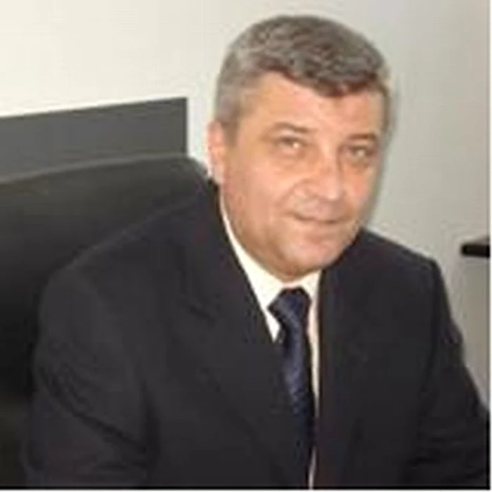prof. univ. dr. Cezar Spînu