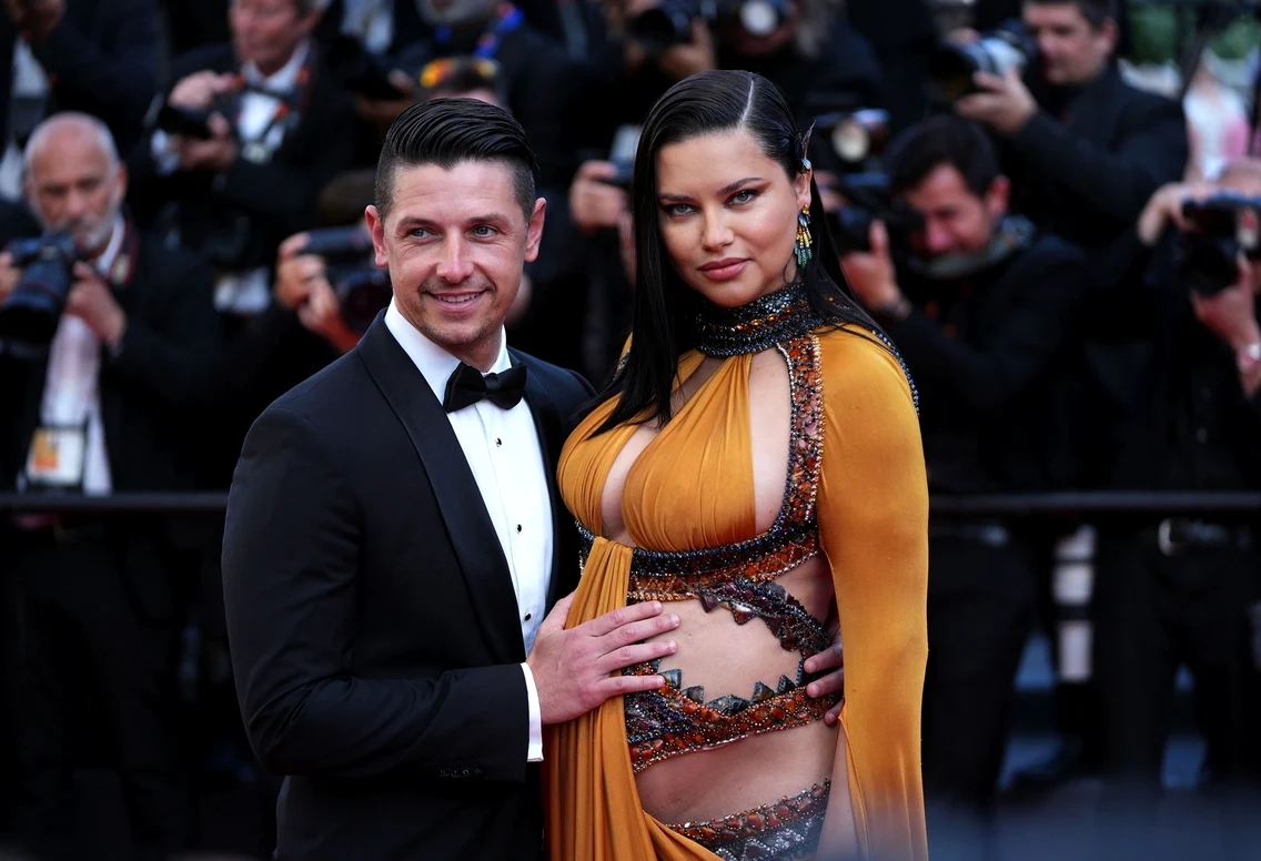 Adriana Lima la Cannes jpg
