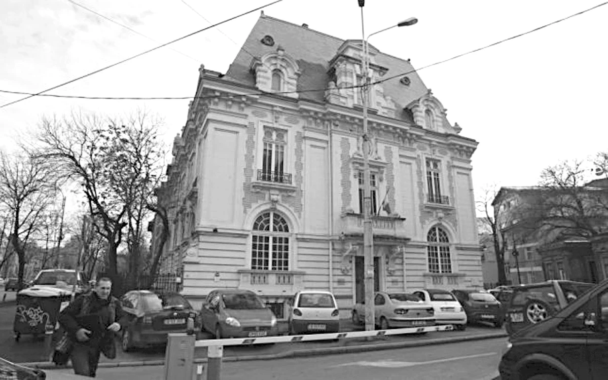 "Prea multe vreţi să ştiţi!" jpeg