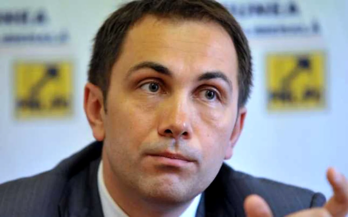 Lucian Isar, fost bancher şi fost ministru delegat pentru Mediul de Afaceri, conduce Consiliul de Administraţie al CFR FOTO Adevărul