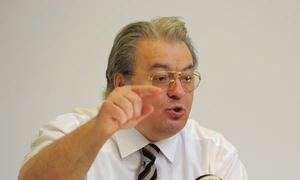 corneliu vadim tudor jpeg