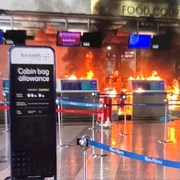 incendiu pe un aeroprt din Milano foto x jpeg
