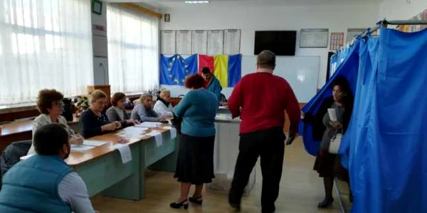 refer3endum botosabni