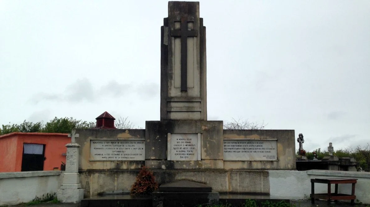 «Monumentele Marelui Război»: Monumentul eroilor din localitatea Valea Plopilor (fostă Bălăria), județul Giurgiu / FOTO  jpeg