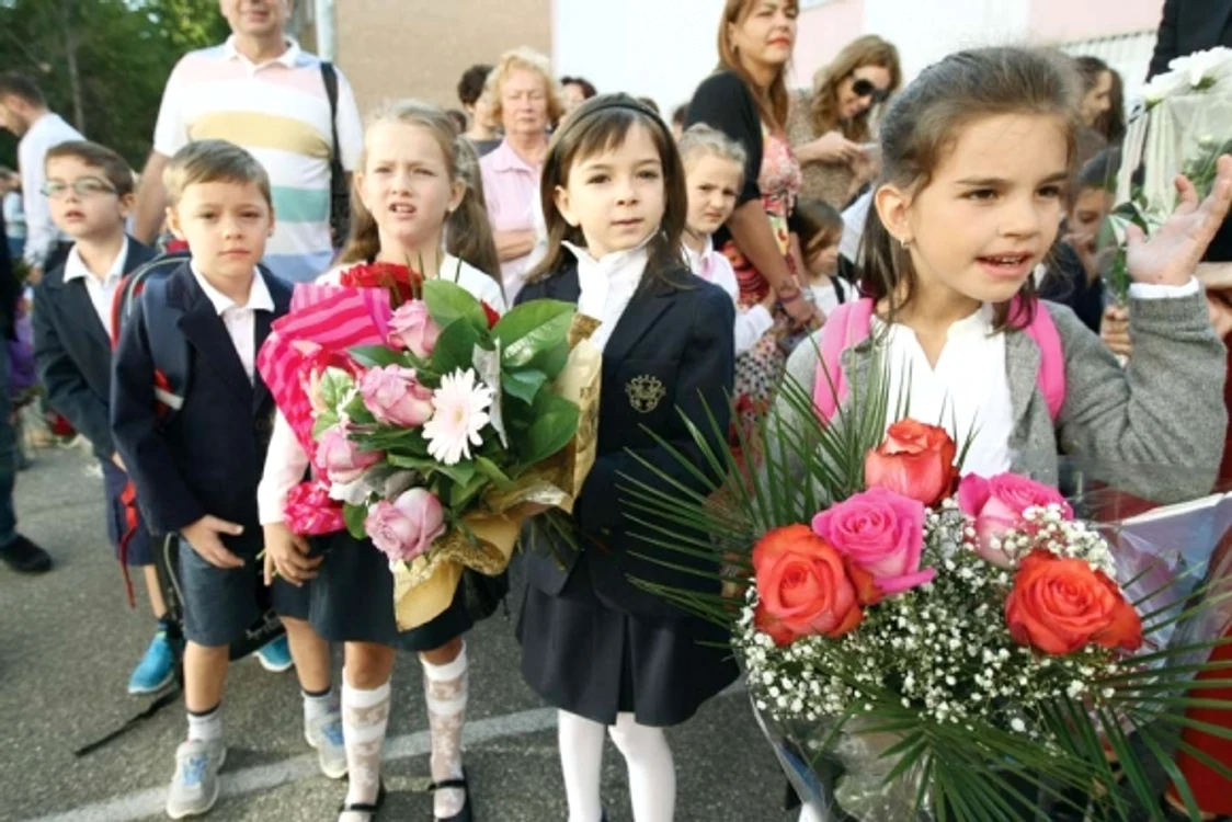 
    Anul școlar 2015-2016 va începe la 14 septembrie  