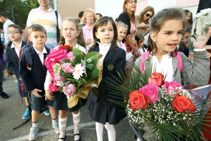 
    Anul școlar 2015-2016 va începe la 14 septembrie  