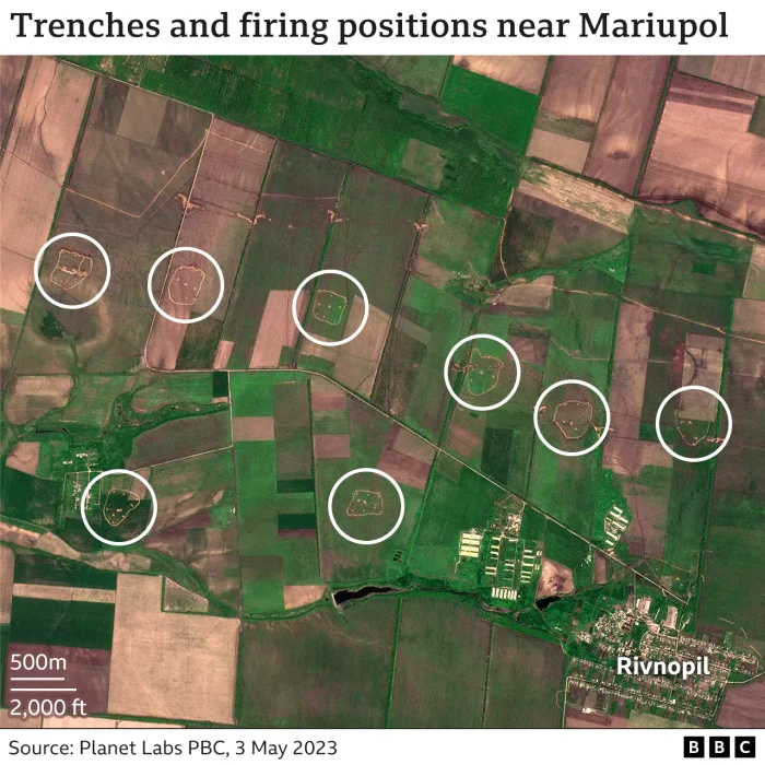 Tranșee circulare la nord de Mariupol FOTO via BBC