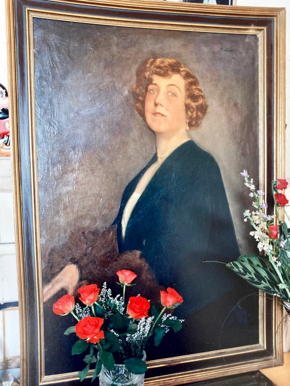 Portretul spioanei „Madame Kitty”, descoperit în Berlin (© Urs2020 / Wikimedia Commons)