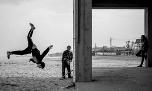 „Mergem ca melcii, fără să ne grăbim“ interviu cu fotograful Cosmin BUMBUŢ jpeg