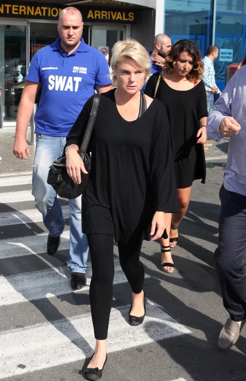 Erika Eleniak