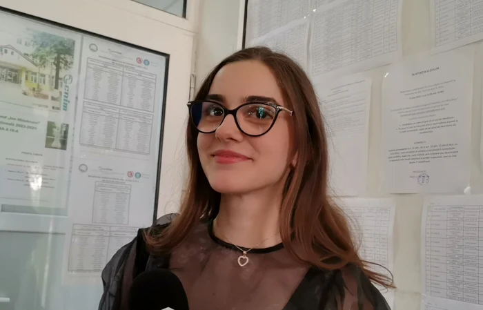 Ștefania va susține examen pentru admiterea la Drept FOTO: Alina Mitran