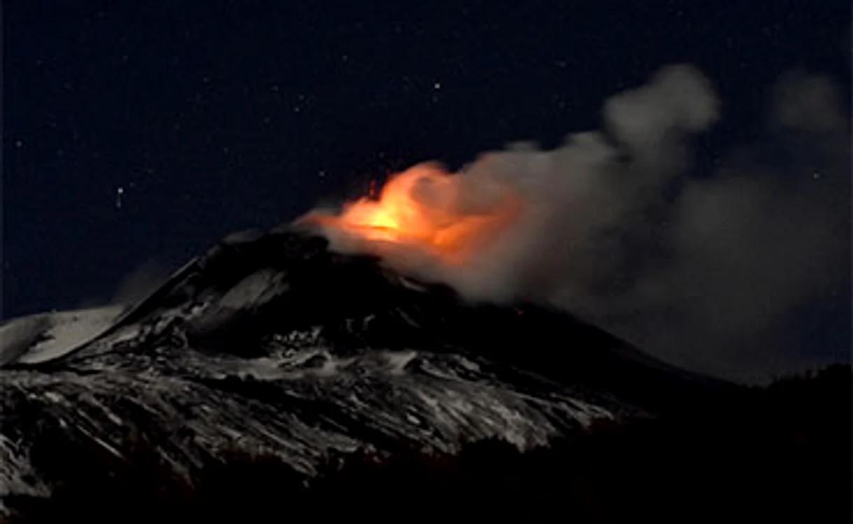 Vulcanul Etna a început să erupă la 16 februarie 2021Foto: EPA-EFE