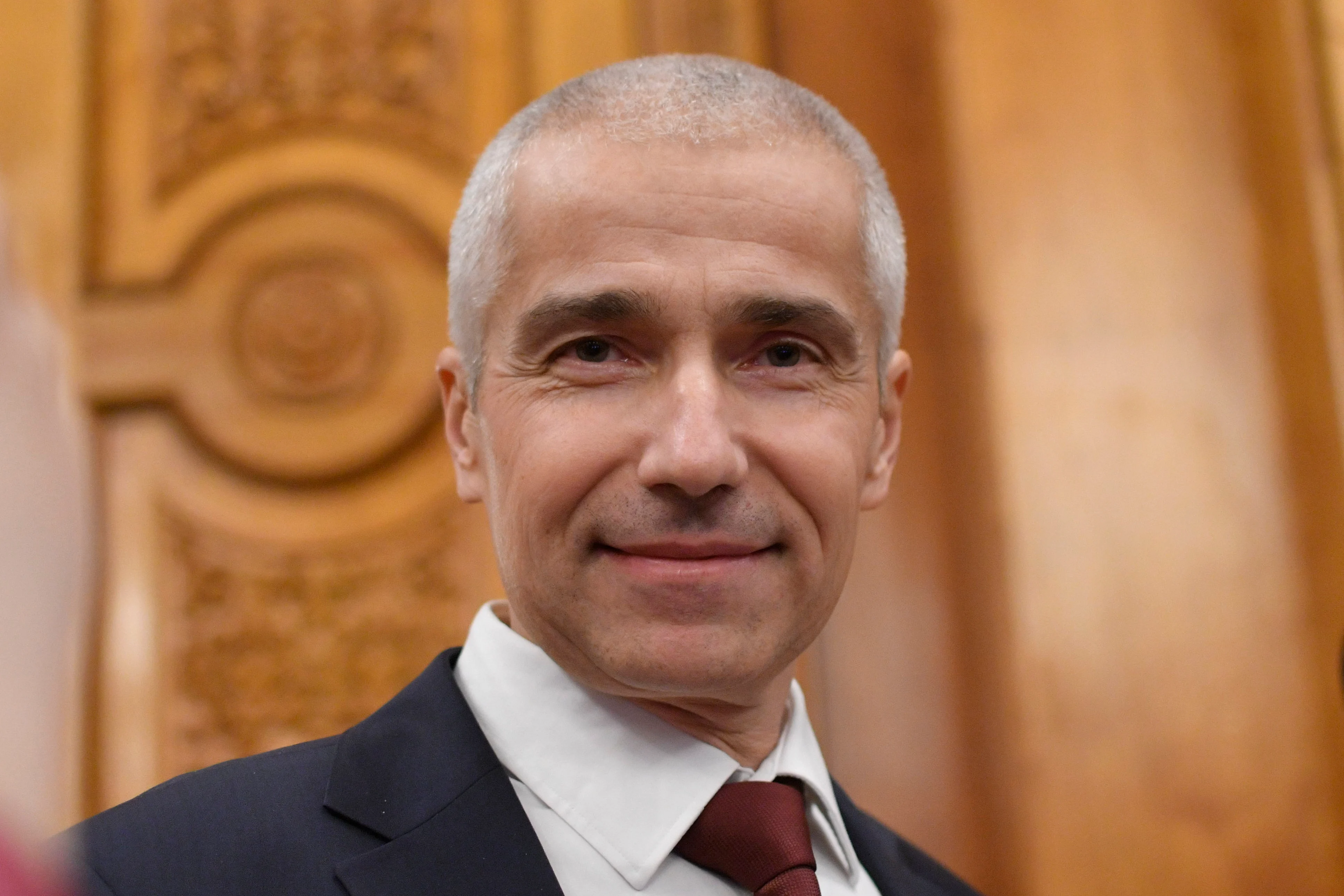 Camera Deputaților dezbate moţiunea simplă pe Justiţie depusă de AUR. Ministrul Radu Marinescu, invitat de USR la „Ora Guvernului”