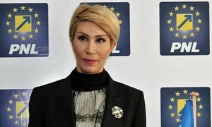 raluca turcan fb jpeg