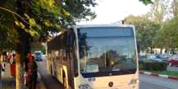 Autobuzele vor circula după noi rute Foto:arhivă