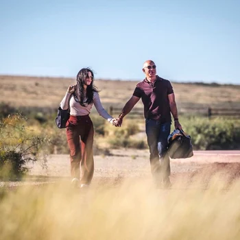 2 lauren sanchez si jeff bezos 2 jpg jpeg