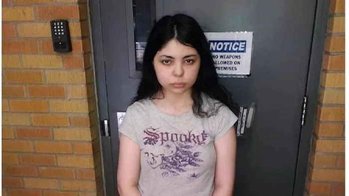 Alicia Navarro s-a prezentat singură la poliție  FOTO Glendale Police Department 