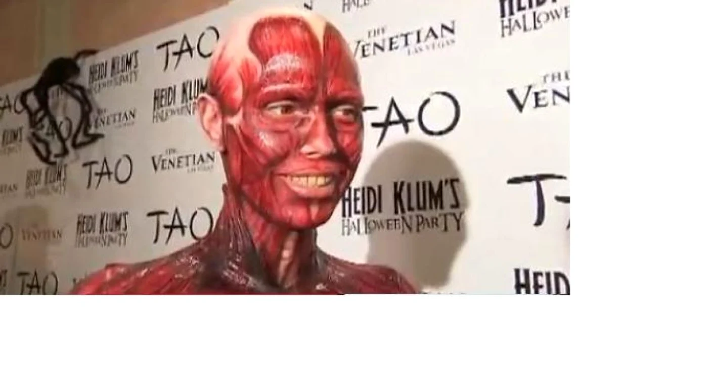 Frumoasa Heidi Klum, înfricoşătoare