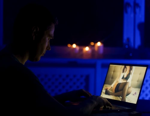 Videochat FOTO Shutterstock 