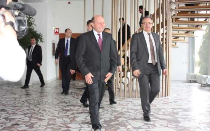 Traian Băsescu a cumpărat anul trecut o maşină Ford