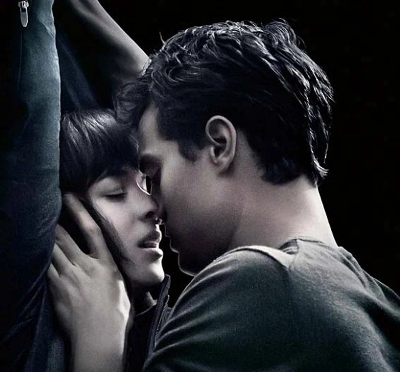 
    O femeie a fost arestată în timp ce se uita la 50 Shades of Grey  