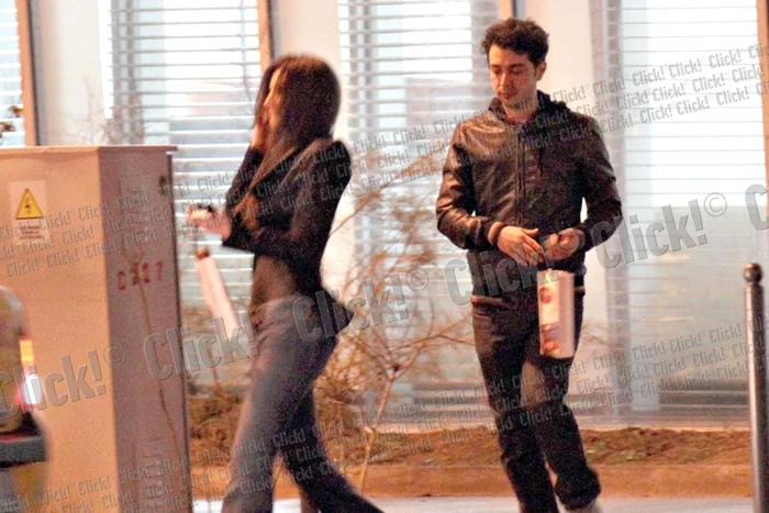 Deşi venise cu maşina  personală, la plecarea  de la petrecere, „Micul  Mozart” a luat un taxi (FOTOGRAFII: CEZAR)