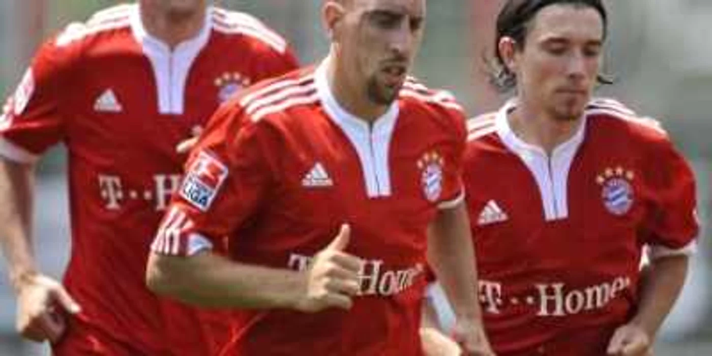 FOTBAL: Bayern a fixat preţul lui Frank Ribery: 80 de milioane de euro