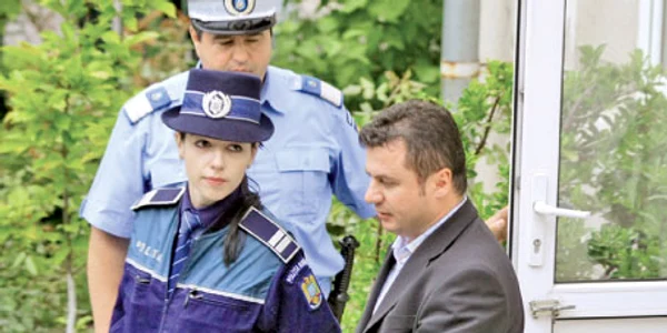 Judecătorul Laurenţiu Anghel a fost arestat preventiv în iunie 2010