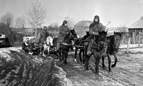 Soldați sovietici în drum spre front (autor: V. Kinelovskiy / RIA Novosti Commons)