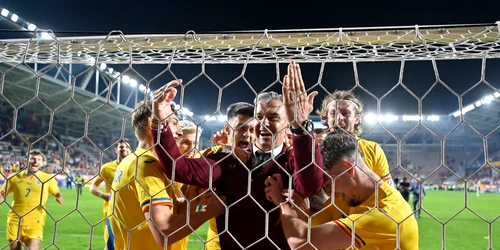 romania U21 tineret facebook1 jpg