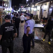 cluburi centrul vechi politie bucuresti politia locala noapte foto inquam photos